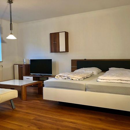 Ferienwohnung Familie Troeger Floh Экстерьер фото